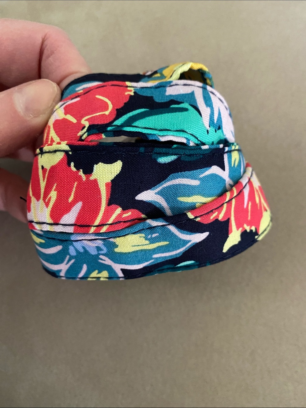 Vera Bradley Happy Blooms Wide Lanyard –NWT